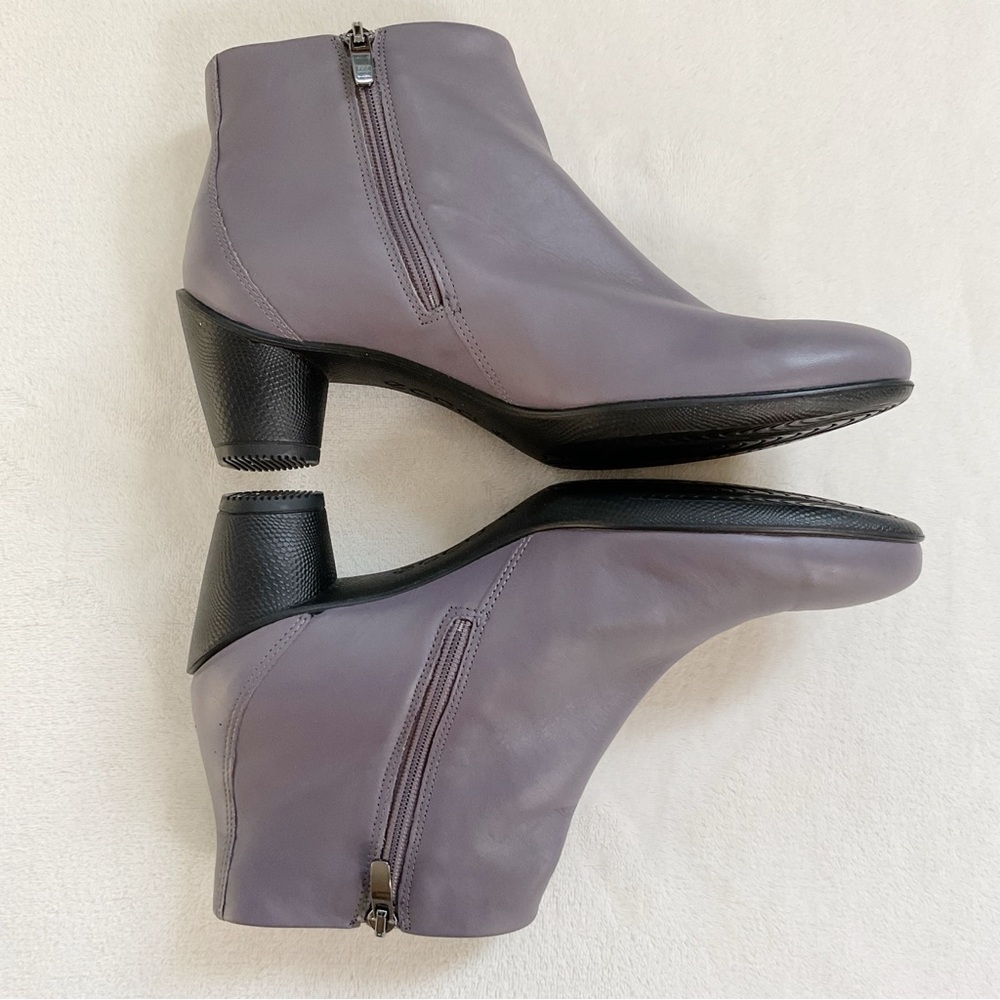 ECCO Sculptured 45 Leather Ankle Boots EU 38 Gray Block Heel